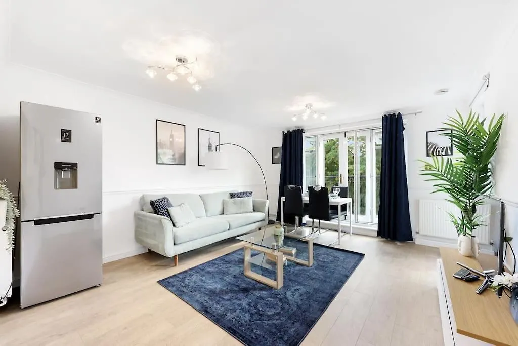 3-Bedroom Apartment Short Term Rental & Flexible Renting Limehouse With Free Wifi & Free Parking London 0*,  United Kingdom